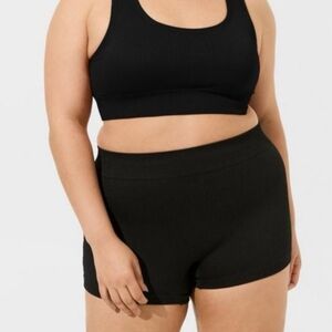 Torrid Black Seamless Rib Mid-Rise Shortie Panty Size 0 XL